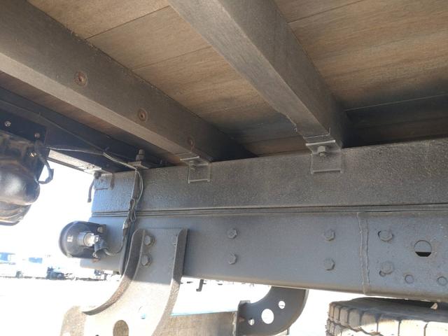 コンドル ＭＫ３８Ｌ　４トン４段ラジコン　フックイン　予備検査付き　荷台長さ５４００ｍｍ　荷台幅２２００ｍｍ　煽りアルミブロック７００ｍｍ　２１５馬力（エンジン型式ＧＨ５）６ＭＴ（30枚目）