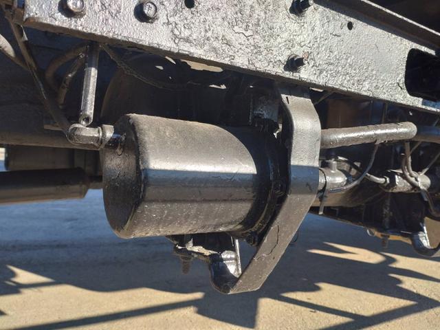 コンドル ＭＫ３８Ｌ　４トン４段ラジコン　フックイン　予備検査付き　荷台長さ５４００ｍｍ　荷台幅２２００ｍｍ　煽りアルミブロック７００ｍｍ　２１５馬力（エンジン型式ＧＨ５）６ＭＴ（31枚目）