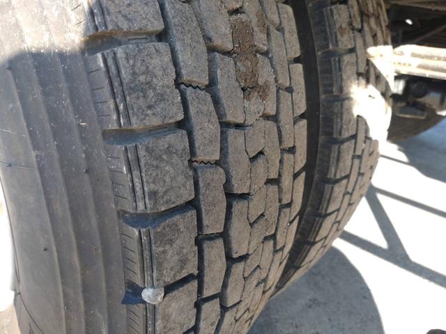 コンドル ＭＫ３８Ｌ　４トン４段ラジコン　フックイン　予備検査付き　荷台長さ５４００ｍｍ　荷台幅２２００ｍｍ　煽りアルミブロック７００ｍｍ　２１５馬力（エンジン型式ＧＨ５）６ＭＴ（38枚目）