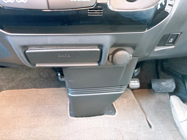 パレット Ｔ　４ＷＤ　ローンに不安な方　１年保証　本州仕入　両側パワースライドドア　社外ナビ　フルセグＴＶ　バックカメラ　スマートキー　プッシュスタート　ＨＩＤ　純正アルミ　全国　札幌　函館　優遇ローン　リース（36枚目）