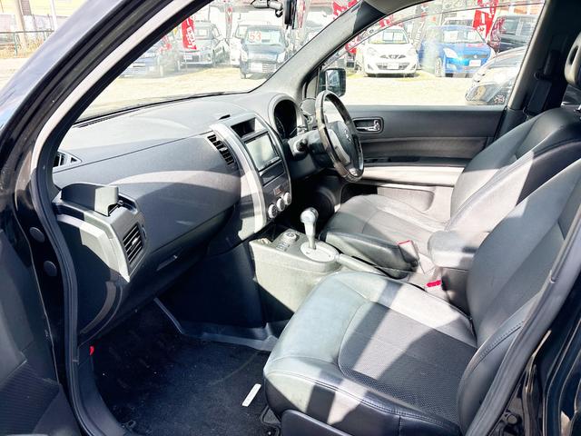 エクストレイル ２０Ｘ　４ＷＤ　ローンに不安な方　１年保証　ユーザー買取車　寒冷地仕様　社外ナビ　フルセグＴＶ　ＤＶＤ再生　Ｂｌｕｅｔｏｏｔｈ　シートヒーター　スマートキー　キーレス　純正アルミホイール　　盗難防止装置（8枚目）