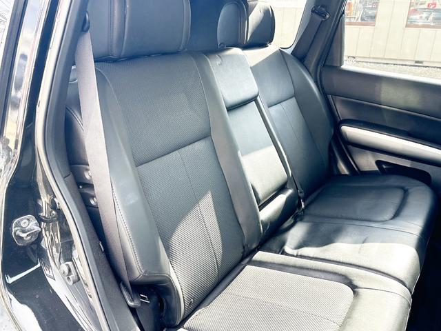 エクストレイル ２０Ｘ　４ＷＤ　ローンに不安な方　１年保証　ユーザー買取車　寒冷地仕様　社外ナビ　フルセグＴＶ　ＤＶＤ再生　Ｂｌｕｅｔｏｏｔｈ　シートヒーター　スマートキー　キーレス　純正アルミホイール　　盗難防止装置（14枚目）