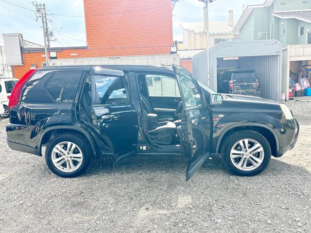 エクストレイル ２０Ｘ　４ＷＤ　ローンに不安な方　１年保証　ユーザー買取車　寒冷地仕様　社外ナビ　フルセグＴＶ　ＤＶＤ再生　Ｂｌｕｅｔｏｏｔｈ　シートヒーター　スマートキー　キーレス　純正アルミホイール　　盗難防止装置（22枚目）