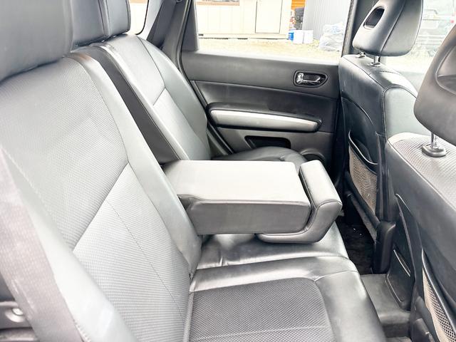 エクストレイル ２０Ｘ　４ＷＤ　ローンに不安な方　１年保証　ユーザー買取車　寒冷地仕様　社外ナビ　フルセグＴＶ　ＤＶＤ再生　Ｂｌｕｅｔｏｏｔｈ　シートヒーター　スマートキー　キーレス　純正アルミホイール　　盗難防止装置（39枚目）