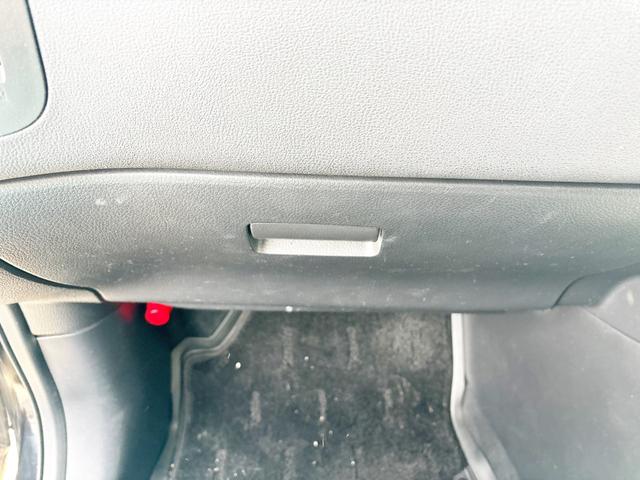 エクストレイル ２０Ｘ　４ＷＤ　ローンに不安な方　１年保証　ユーザー買取車　寒冷地仕様　社外ナビ　フルセグＴＶ　ＤＶＤ再生　Ｂｌｕｅｔｏｏｔｈ　シートヒーター　スマートキー　キーレス　純正アルミホイール　　盗難防止装置（53枚目）