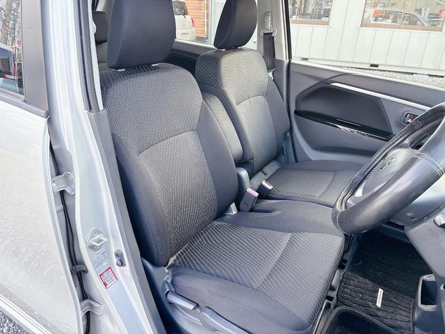 ワゴンＲスティングレー Ｘ　４ＷＤ　ローンに不安な方　　純正オーディオ　スマートキー　プッシュスタート　キーレス　ＣＤ再生　ＡＵＸ　フロントフォグランプ　アイドリングストップ　ベンチシート　全国　札幌　函館　リース（10枚目）