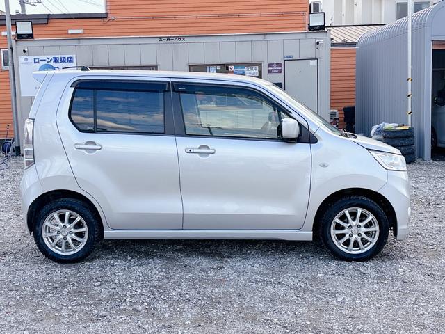 ワゴンＲスティングレー Ｘ　４ＷＤ　ローンに不安な方　　純正オーディオ　スマートキー　プッシュスタート　キーレス　ＣＤ再生　ＡＵＸ　フロントフォグランプ　アイドリングストップ　ベンチシート　全国　札幌　函館　リース（20枚目）