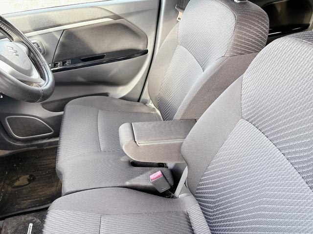 ワゴンＲスティングレー Ｘ　４ＷＤ　ローンに不安な方　　純正オーディオ　スマートキー　プッシュスタート　キーレス　ＣＤ再生　ＡＵＸ　フロントフォグランプ　アイドリングストップ　ベンチシート　全国　札幌　函館　リース（49枚目）