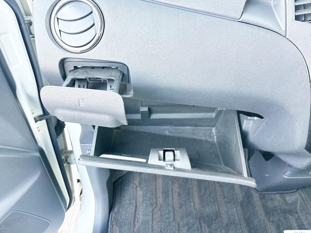 ルークス ハイウェイスター　４ＷＤ　ローンに不安な方　本州仕入　１年保証　寒冷地仕様　社外ナビ　フルセグＴＶ　スマートキー　　ＤＶＤ再生　Ｂｌｕｅｔｏｏｔｈ　シートヒーター　フロントフォグランプ　全国　札幌　函館　リース（49枚目）