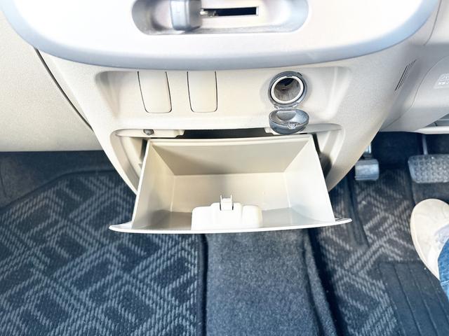 タント X 4WD ローンに不安な方 本州仕入 1年保証 寒冷地仕様 片側パワースライドドア 純正ナビ スマートキー キーレス CD再生 DVD再生 AUX フルセグTV 全国 札幌 函館 リース(36枚目)