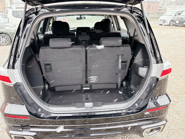 オデッセイ Ｍエアロパッケージ　４ＷＤ　ローンに不安な方　優遇ローン　１年保証　純正ナビ　バックカメラ　フルセグＴＶ　ＤＶＤ再生　Ｂｌｕｅｔｏｏｔｈ　３列シート　フロントホグランプ　全国　札幌　函館　優遇ローン　リース（16枚目）