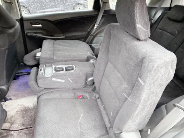 オデッセイ Ｍエアロパッケージ　４ＷＤ　ローンに不安な方　優遇ローン　１年保証　純正ナビ　バックカメラ　フルセグＴＶ　ＤＶＤ再生　Ｂｌｕｅｔｏｏｔｈ　３列シート　フロントホグランプ　全国　札幌　函館　優遇ローン　リース（53枚目）