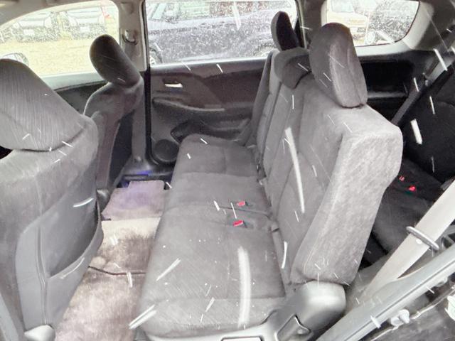 オデッセイ Ｍエアロパッケージ　４ＷＤ　ローンに不安な方　優遇ローン　１年保証　純正ナビ　バックカメラ　フルセグＴＶ　ＤＶＤ再生　Ｂｌｕｅｔｏｏｔｈ　３列シート　フロントホグランプ　全国　札幌　函館　優遇ローン　リース（54枚目）