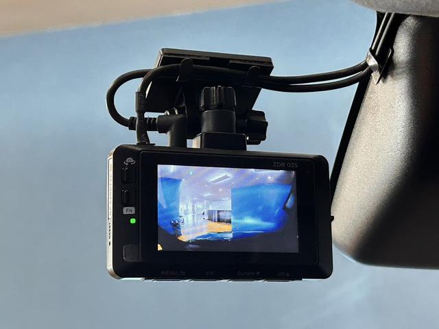 ライズ Z ユーザー買取 全周囲カメラ CarPlay 前後ドライブレコーダー LEDヘッドライト ETC 衝突軽減ブレーキ 寒冷地仕様車 クルーズコントロール ワンオーナー オートマチックハイビーム スペアキー(3枚目)