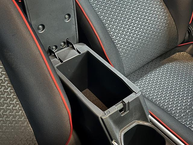 ライズ Z ユーザー買取 全周囲カメラ CarPlay 前後ドライブレコーダー LEDヘッドライト ETC 衝突軽減ブレーキ 寒冷地仕様車 クルーズコントロール ワンオーナー オートマチックハイビーム スペアキー(42枚目)