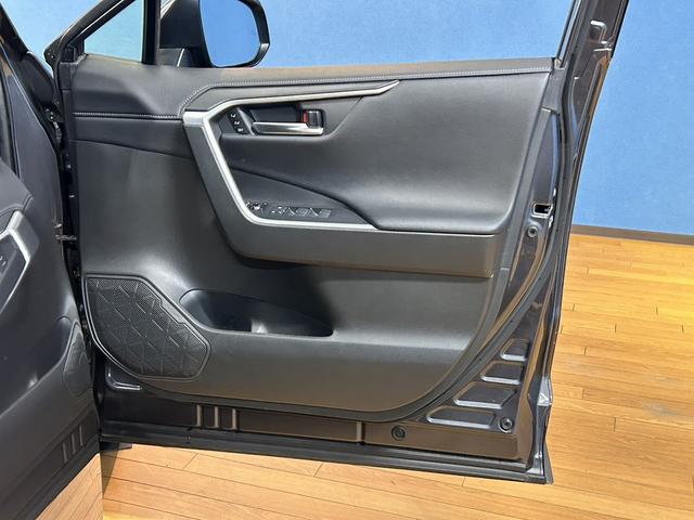 RAV4 ハイブリッドG 前後ドライブレコーダー パワーシート パワーバックドア ETC ナビ バックカメラ Bluetooth LEDヘッドライト クルーズコントロール 障害物センサー フルセグテレビ 寒冷地仕様車(50枚目)