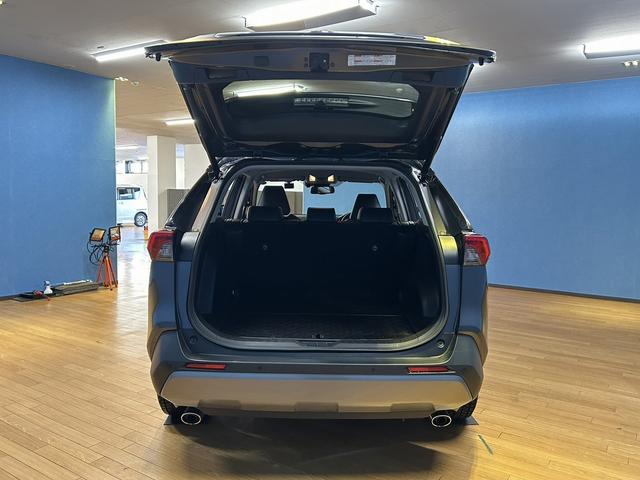 RAV4 ハイブリッドG 前後ドライブレコーダー パワーシート パワーバックドア ETC ナビ バックカメラ Bluetooth LEDヘッドライト クルーズコントロール 障害物センサー フルセグテレビ 寒冷地仕様車(64枚目)