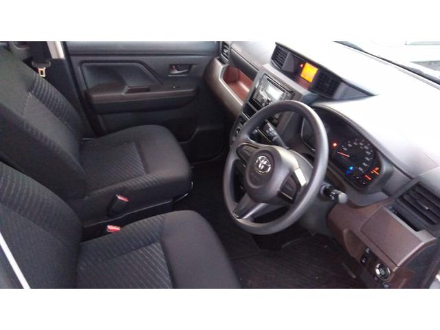 ルーミー X 4WD 両側スライド・片側電動 アルミホイール スマートキー アイドリングストップ CVT 盗難防止システム 衝突安全ボディ ABS ESC CD USB ミュージックプレイヤー接続可 エアコン(9枚目)