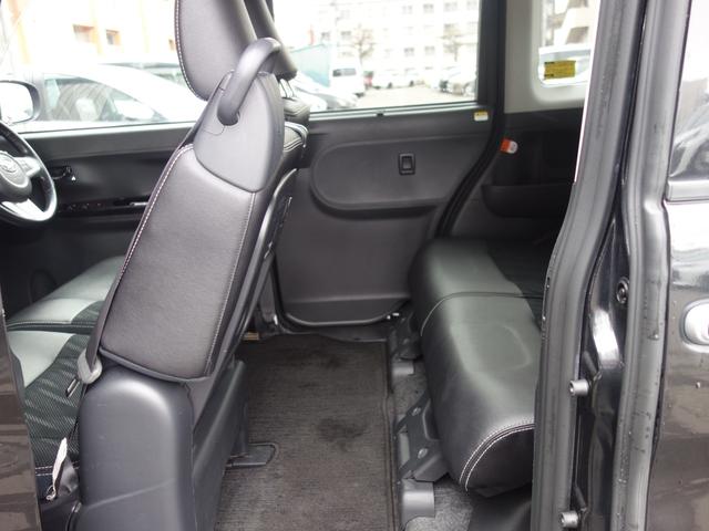 タント カスタムＲＳ　トップエディションＳＡＩＩＩ　４ＷＤ　ＥＴＣ　バックカメラ　両側電動スライドドア　クリアランスソナー　衝突被害軽減システム　オートマチックハイビーム　オートライト　ＬＥＤヘッドランプ　スマートキー　アイドリングストップ（21枚目）