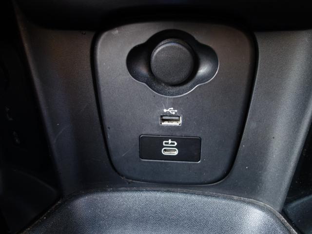 ＭＩＮＩ ミニクーパーコンバーチブル　オープンカー　バックカメラ　ナビ　ＴＶ　クリアランスソナー　オートクルーズコントロール　シートヒーター　衝突被害軽減システム　オートライト　ＡＴ　スマートキー　アイドリングストップ（52枚目）