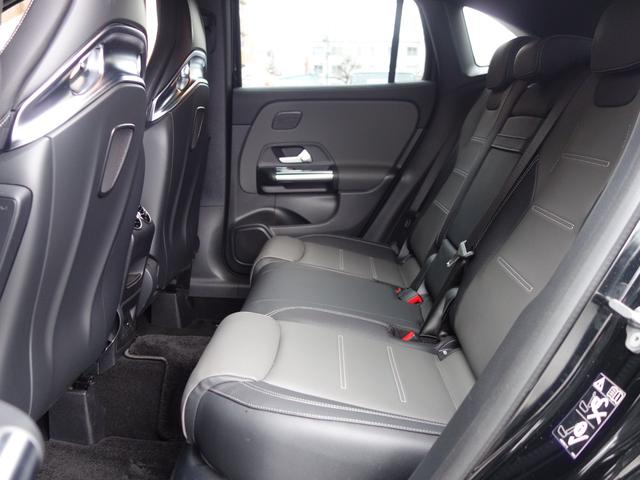 ＧＬＡクラス ＧＬＡ４５　Ｓ　４マチック＋　４ＷＤ　ワンオーナー　ＡＭＧパフォーマンスＰＫＧ　ＡＭＧアドバンスドＰＫＧ　パノラミックスライディングルーフ　全周囲カメラ　クリアランスソナー　　チタニウムグレー／黒レザーシート　電動リアゲート（24枚目）