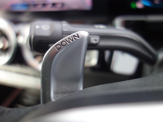 ＧＬＡクラス ＧＬＡ４５　Ｓ　４マチック＋　４ＷＤ　ワンオーナー　ＡＭＧパフォーマンスＰＫＧ　ＡＭＧアドバンスドＰＫＧ　パノラミックスライディングルーフ　全周囲カメラ　クリアランスソナー　　チタニウムグレー／黒レザーシート　電動リアゲート（53枚目）