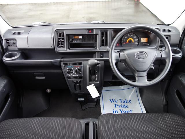 ハイゼットカーゴ スローパーリヤレスシート仕様（折り畳み補助シート）　４ＷＤ　福祉車輌　８ナンバー　両側スライドドア　キーレスエントリー　アイドリングストップ　ＡＴ　エアコン　パワーウィンドウ（32枚目）