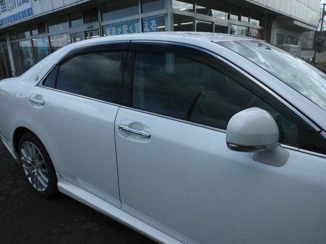 クラウン 3.5アスリート アニバーサリーエディション 社外エアロ 本革シート 社外マフラー ETC オートクルーズコントロール バックカメラ ナビ TV 19インチアルミ HID シートヒーター シートエアコン スマートキー パワーシート 冬タイヤ18インチアルミ付(26枚目)