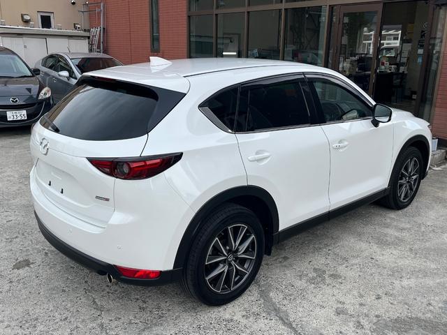 ＣＸ－５ ＸＤ　Ｌパッケージ　４ＷＤ　本州仕入　純正ナビＴＶ　バックカメラ　パワーバックドア　Ｂｏｓｅサウンド　純正ドラレコ　純正１９インチアルミ　シートステアリングヒーター（8枚目）
