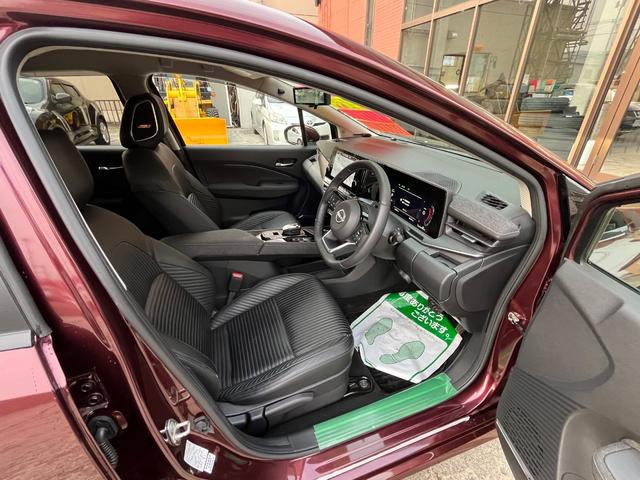 オーラ Ｇ　ＦＯＵＲ　レザーエディション　４ＷＤ　本州仕入　ワンオーナー　純正ナビＴＶ　アラウンドビューモニター　プロパイロット　ＢＯＳＥサウンド　ワイヤレス充電　エマージェンシーブレーキ　レザーシート　シートステアリングヒーター　ドラレコ（13枚目）