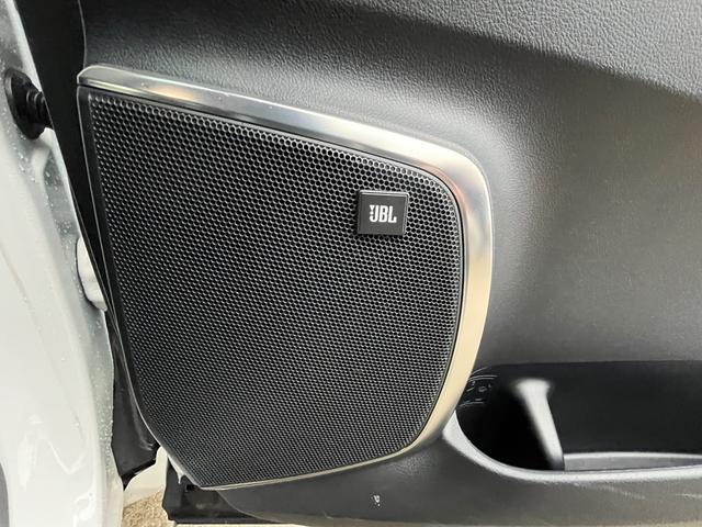 アルファードハイブリッド ＳＲ　Ｃパッケージ　４ＷＤ　本州仕入　純正ナビＴＶ　サンルーフ　ＪＢＬサウンド　全方位モニター　純正フリップダウンモニター　デジタルインナーミラー　ＥＴＣ　革パワーシート　パワーバックドア　夏冬タイヤ付　社外ドラレコ（18枚目）