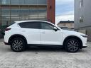 ＣＸ－５ ＸＤ　Ｌパッケージ　４ＷＤ　本州仕入　純正ナビＴＶ　バックカメラ　パワーバックドア　Ｂｏｓｅサウンド　純正ドラレコ　純正１９インチアルミ　シートステアリングヒーター（4枚目）