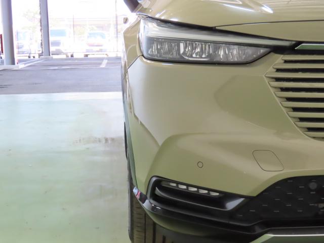 ヴェゼル e:HEVZ 純正コネクトディスプレイナビ マルチビューカメラ 前後ドラレコ TVフル ETC 4WD アルミホイール 全周囲カメラ 電動リアゲート オートクルーズコントロール アイドリングストップ USB入力端子(9枚目)