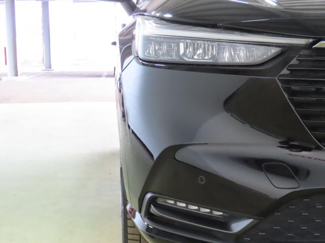 ヴェゼル e:HEVZ・PLaYパッケージ 純正8インチナビ TVフル リアカメラ ETC 4WD アルミホイール 電動リアゲート シートヒーター オートクルーズコントロール アイドリングストップ USB入力端子 衝突防止システム スマートキー(9枚目)