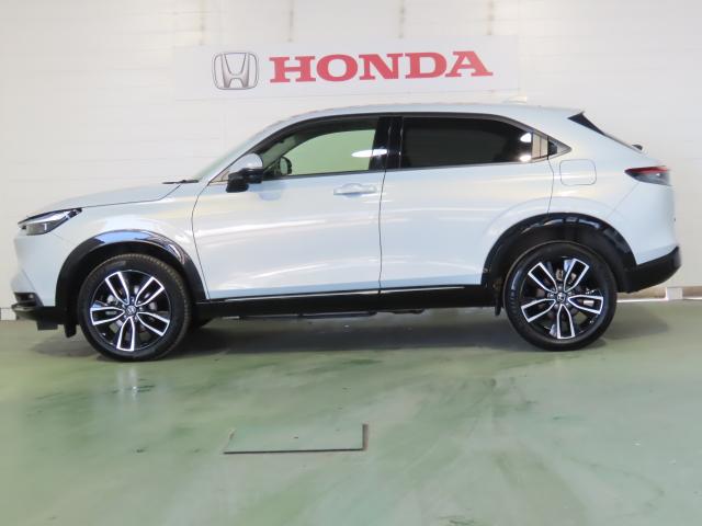 ヴェゼル ｅ：ＨＥＶＺ　純正コネクトディスプレイナビ　マルチビューカメラ　ＴＶフル　リアカメラ　ＥＴＣ　４ＷＤ　アルミホイール　シートヒーター　オートクルーズコントロール　アイドリングストップ　ＵＳＢ入力端子（4枚目）