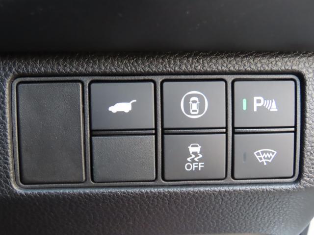 ヴェゼル ｅ：ＨＥＶＺ　純正コネクトディスプレイナビ　マルチビューカメラ　ＴＶフル　リアカメラ　ＥＴＣ　４ＷＤ　アルミホイール　シートヒーター　オートクルーズコントロール　アイドリングストップ　ＵＳＢ入力端子（14枚目）