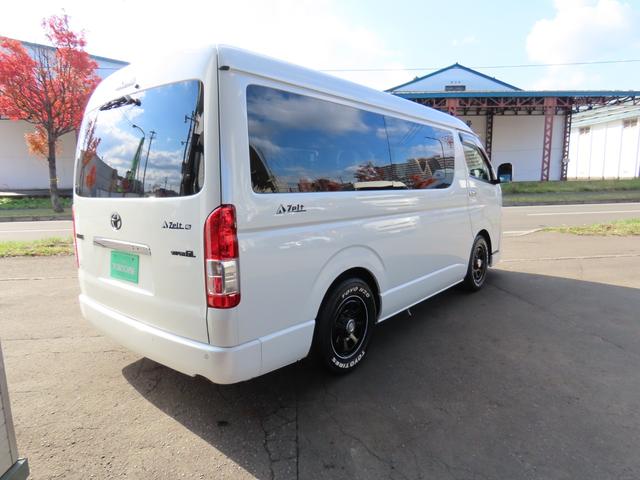 ハイエースワゴン GL キャンピング 東和モーター製ツエルト ベバストFFヒーター サブバッテリー走行&外部充電 上蓋式冷蔵庫 電子レンジ 4WD(18枚目)