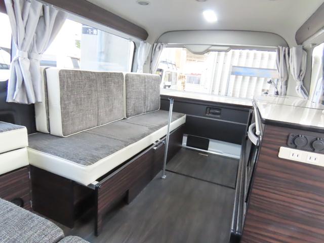 ハイエースワゴン GL キャンピング 東和モーター製ツエルト ベバストFFヒーター サブバッテリー走行&外部充電 上蓋式冷蔵庫 電子レンジ 4WD(25枚目)