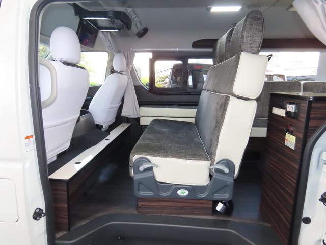 ハイエースワゴン GL キャンピング 東和モーター製ツエルト ベバストFFヒーター サブバッテリー走行&外部充電 上蓋式冷蔵庫 電子レンジ 4WD(29枚目)