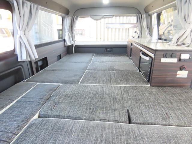 ハイエースワゴン GL キャンピング 東和モーター製ツエルト ベバストFFヒーター サブバッテリー走行&外部充電 上蓋式冷蔵庫 電子レンジ 4WD(38枚目)