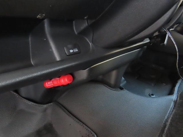 ハイエースワゴン GL キャンピング 東和モーター製ツエルト ベバストFFヒーター サブバッテリー走行&外部充電 上蓋式冷蔵庫 電子レンジ 4WD(71枚目)