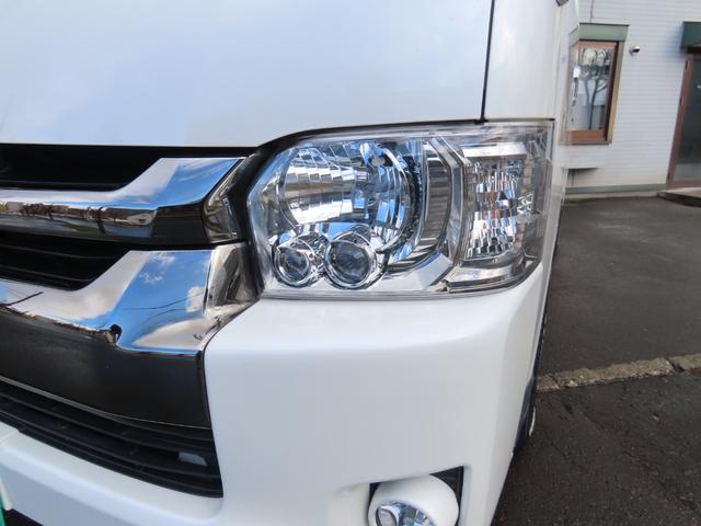 ハイエースバン スーパーＧＬ　ダークプライムＩＩ　キャンピング　バンテック新潟製ＶＡＮＲＥＶＯ４８０　ベバストＦＦヒーター　上蓋式冷蔵庫　電子レンジ　４ＷＤ（3枚目）