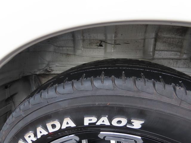 ハイエースバン スーパーＧＬ　ダークプライムＩＩ　キャンピング　バンテック新潟製ＶＡＮＲＥＶＯ４８０　ベバストＦＦヒーター　上蓋式冷蔵庫　電子レンジ　４ＷＤ（12枚目）