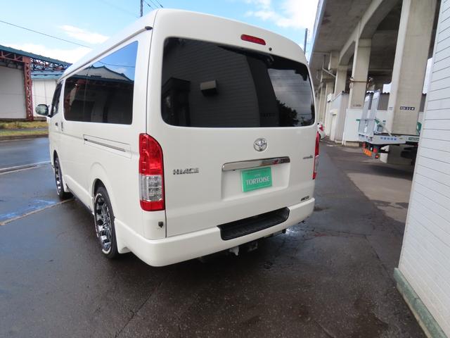 ハイエースバン スーパーＧＬ　ダークプライムＩＩ　キャンピング　バンテック新潟製ＶＡＮＲＥＶＯ４８０　ベバストＦＦヒーター　上蓋式冷蔵庫　電子レンジ　４ＷＤ（15枚目）