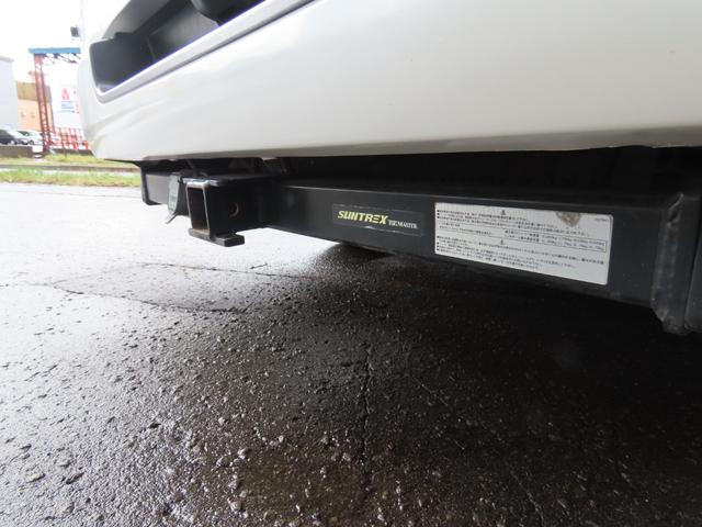 ハイエースバン スーパーＧＬ　ダークプライムＩＩ　キャンピング　バンテック新潟製ＶＡＮＲＥＶＯ４８０　ベバストＦＦヒーター　上蓋式冷蔵庫　電子レンジ　４ＷＤ（18枚目）