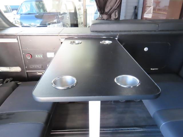 ハイエースバン スーパーＧＬ　ダークプライムＩＩ　キャンピング　バンテック新潟製ＶＡＮＲＥＶＯ４８０　ベバストＦＦヒーター　上蓋式冷蔵庫　電子レンジ　４ＷＤ（29枚目）