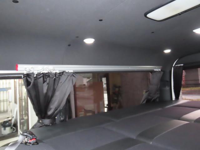 ハイエースバン スーパーＧＬ　ダークプライムＩＩ　キャンピング　バンテック新潟製ＶＡＮＲＥＶＯ４８０　ベバストＦＦヒーター　上蓋式冷蔵庫　電子レンジ　４ＷＤ（35枚目）