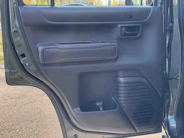 ハスラー ハイブリッドＧ　４ＷＤ　ナビ付　バックカメラ　ＥＴＣ車載器　ＬＥＤヘッドライト　プッシュスタート　スノーモード　アイドリングストップ　シートヒーター（32枚目）