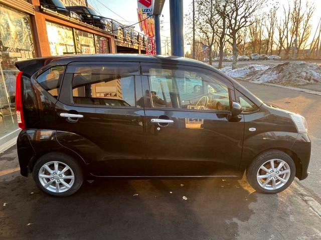 ムーヴ ＸリミテッドＩＩ　ＳＡＩＩＩ　４ＷＤ　純正ナビ　バックカメラ　ドライブレコーダー　ＥＴＣ車載器　衝突被害軽減ブレーキ　プッシュスタート　アイドリングストップ　シートヒーター　横滑防止　ステアリングコントロール（5枚目）