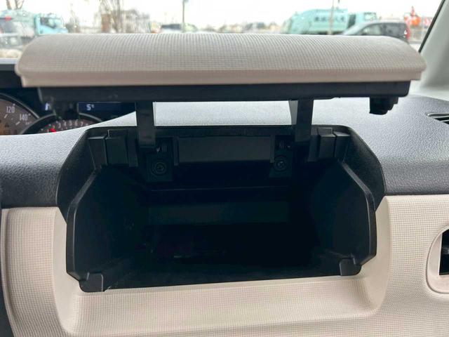 ムーヴキャンバス Ｇメイクアップリミテッド　ＳＡＩＩＩ　４ＷＤ　ＬＥＤヘッドライト　両側パワースライドドア　オートエアコン　オーディオ　衝突被害軽減ブレーキ　アイドリングストップ　ステアリングコントロール（66枚目）